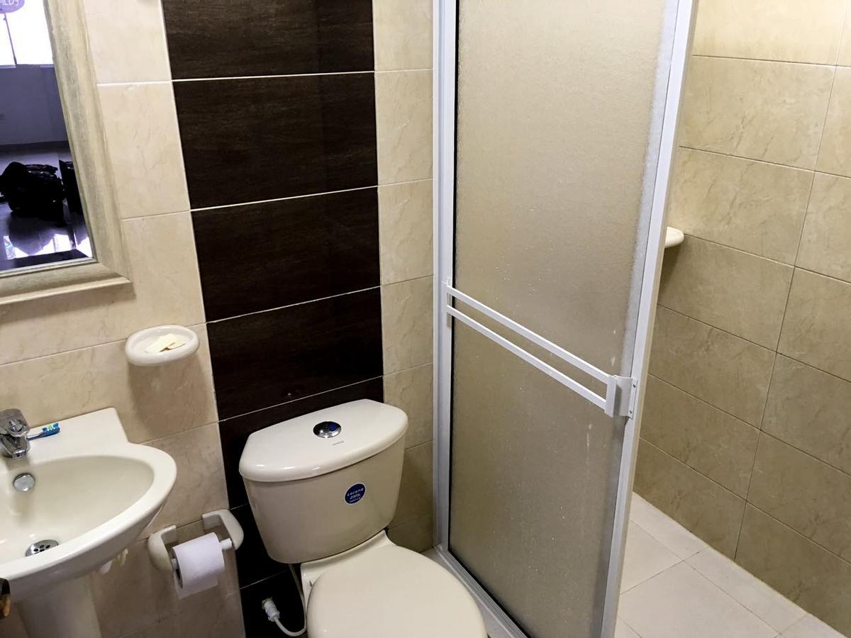 Sarie Bay Hostel